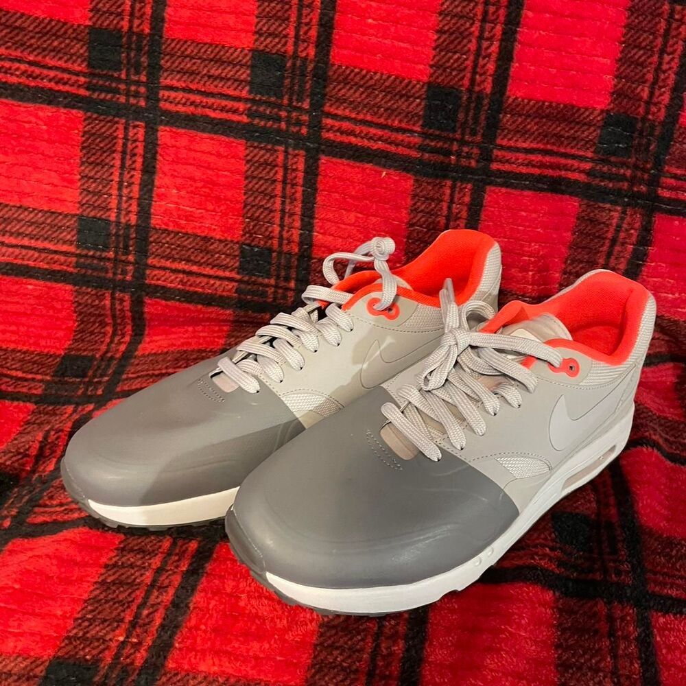 Nike Men's Grey Trainers